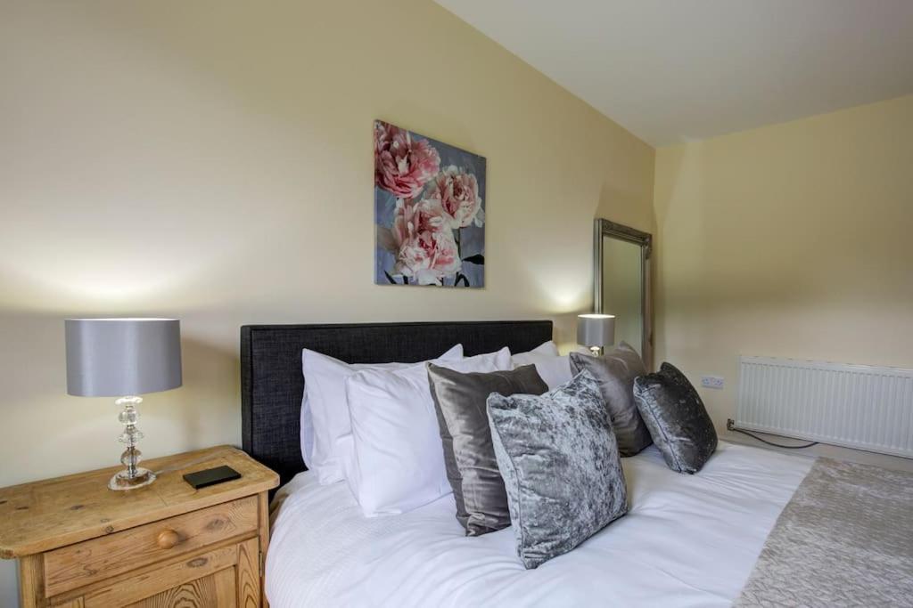 Ingledale Apartment, Ingleton, Yorkshire Dales National Park, Famous Three Peaks, Near The Lake District, Pets Are Welcome 英格尔顿 外观 照片